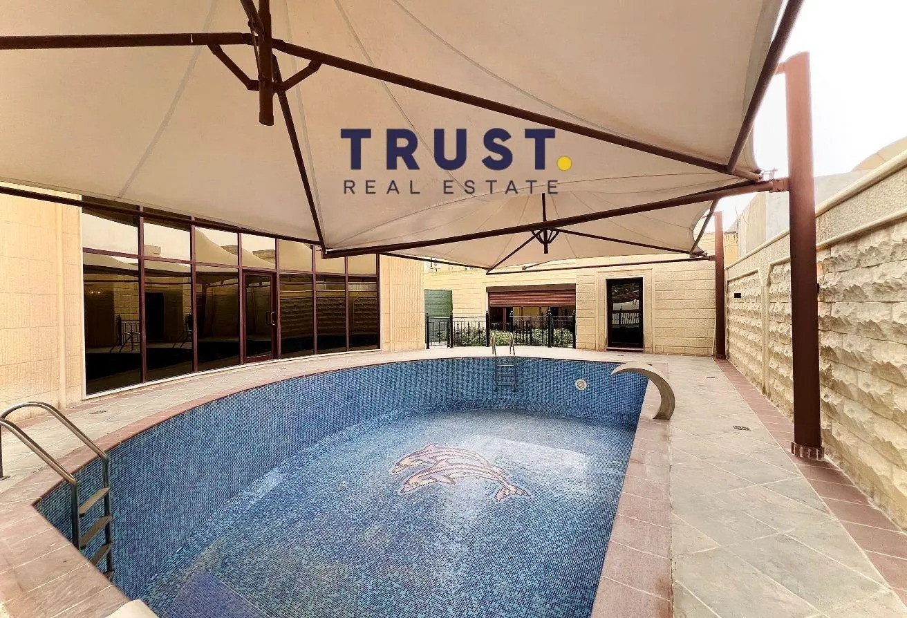 PREMIUM VILLA 5 BEDROOMS |ROYAL LOCATION |SEA|POOL