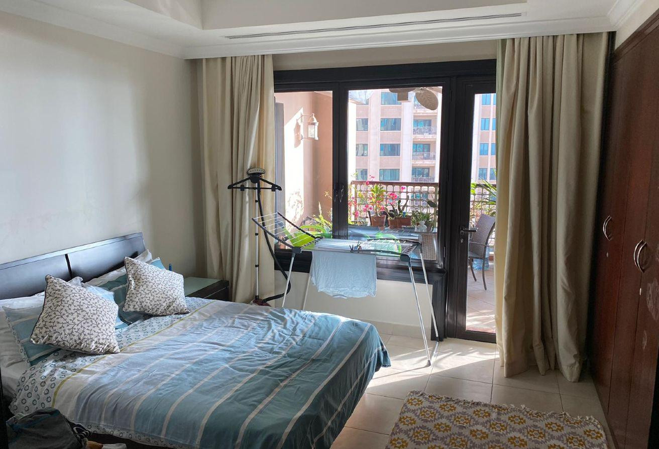 Live in The Pearl – 2BR Furnished Apartment | 2.4M - Apartment in East Porto Drive