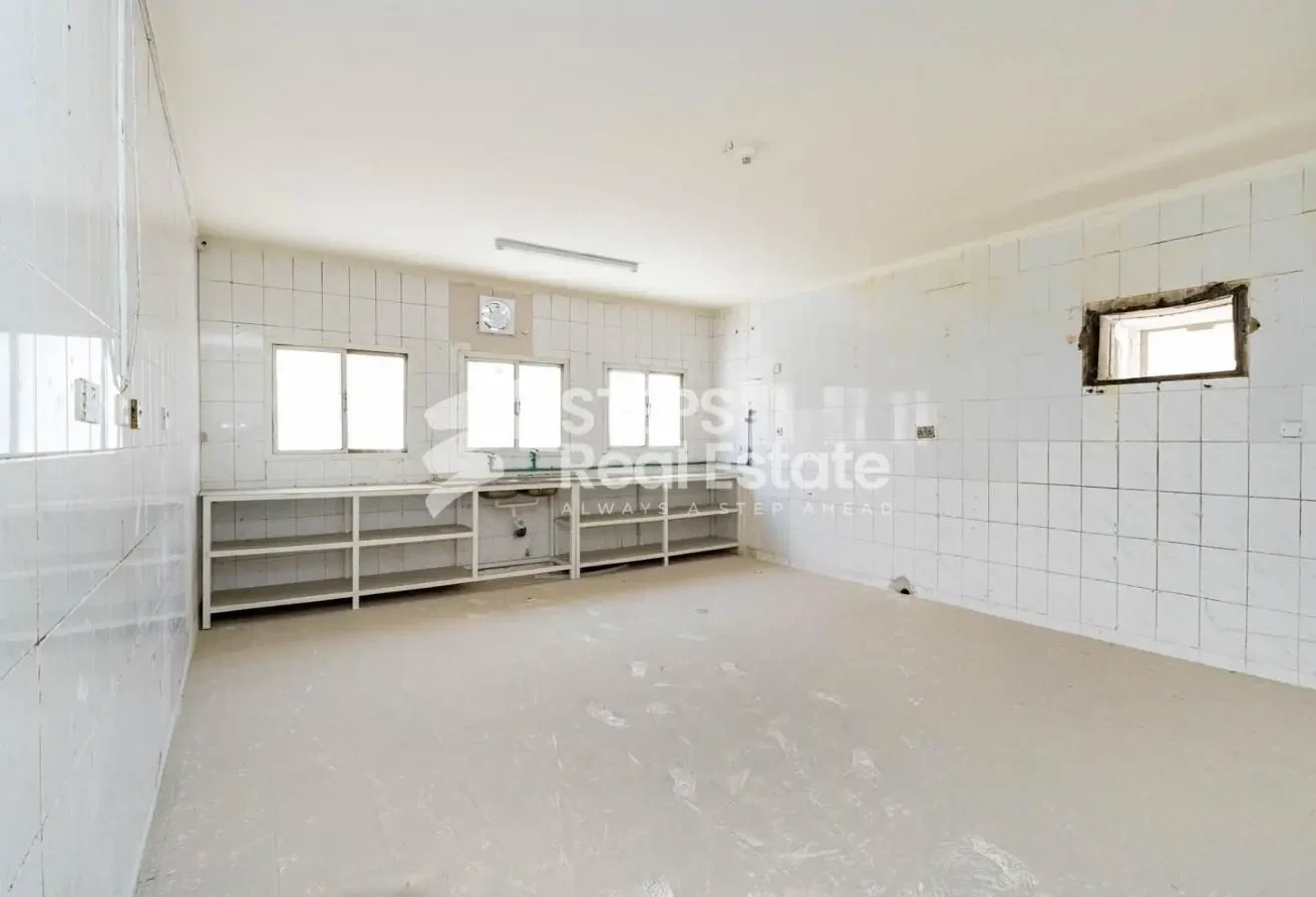 32 Rooms in Industrial Area | Sewage Connected - Labor Camp in Industrial Area