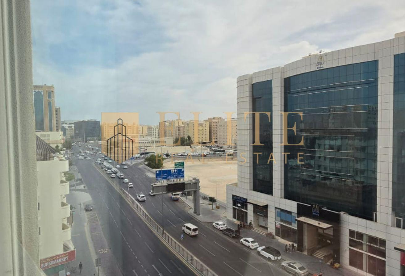 Cozy 2-Bedroom Furnished +1 Month Free - Apartment in Fereej Bin Mahmoud