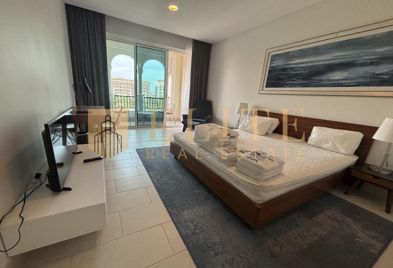 SPACIOUS | 1 BEDROOM | SF | BEACH ACCESS