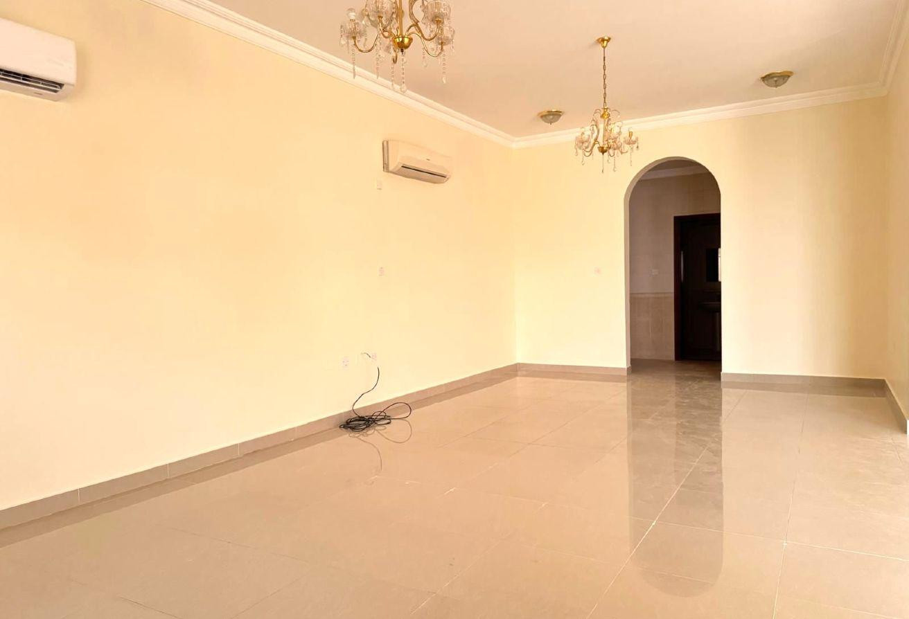 AMAZING DEAL! WELL-MAINTAINED 6BR SA VILLA - Villa in Al Thumama
