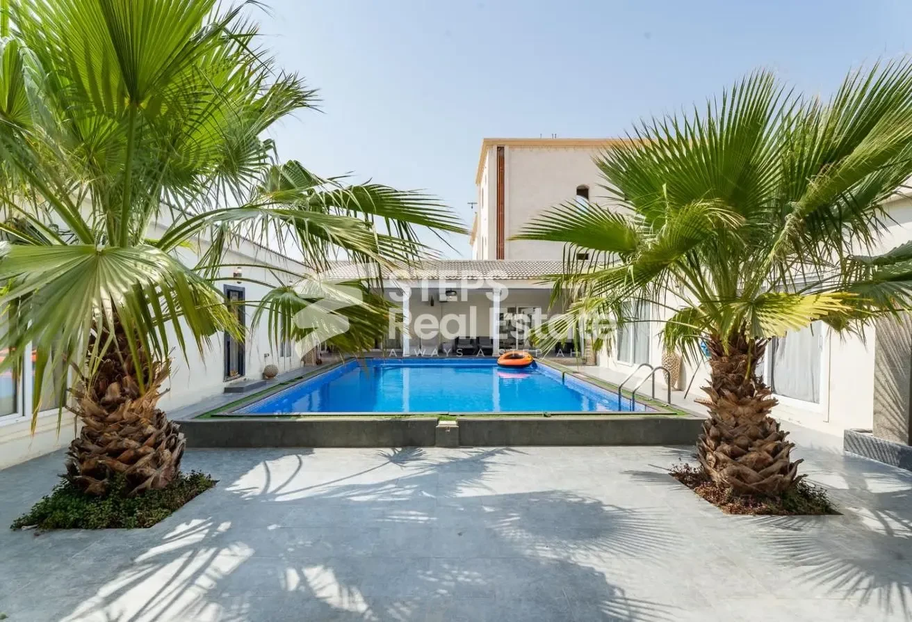 Luxurious Villa with Maid&#39;s Room in Al Ruwais - Villa in Al Ruwais