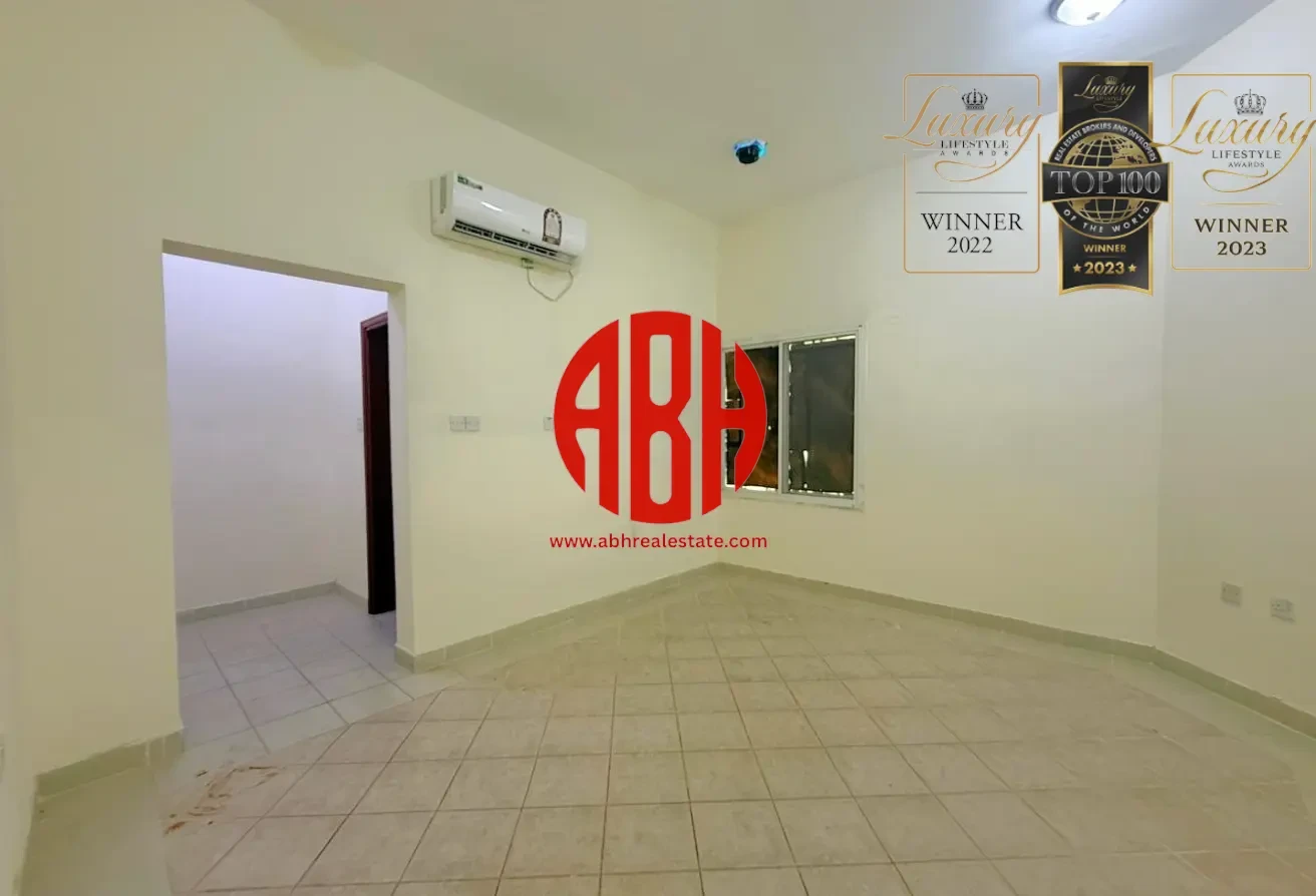 LAST UNIT | STAFF ACCOMMODATION | 5 BEDROOM VILLA - Compound Villa in Ain Khaled
