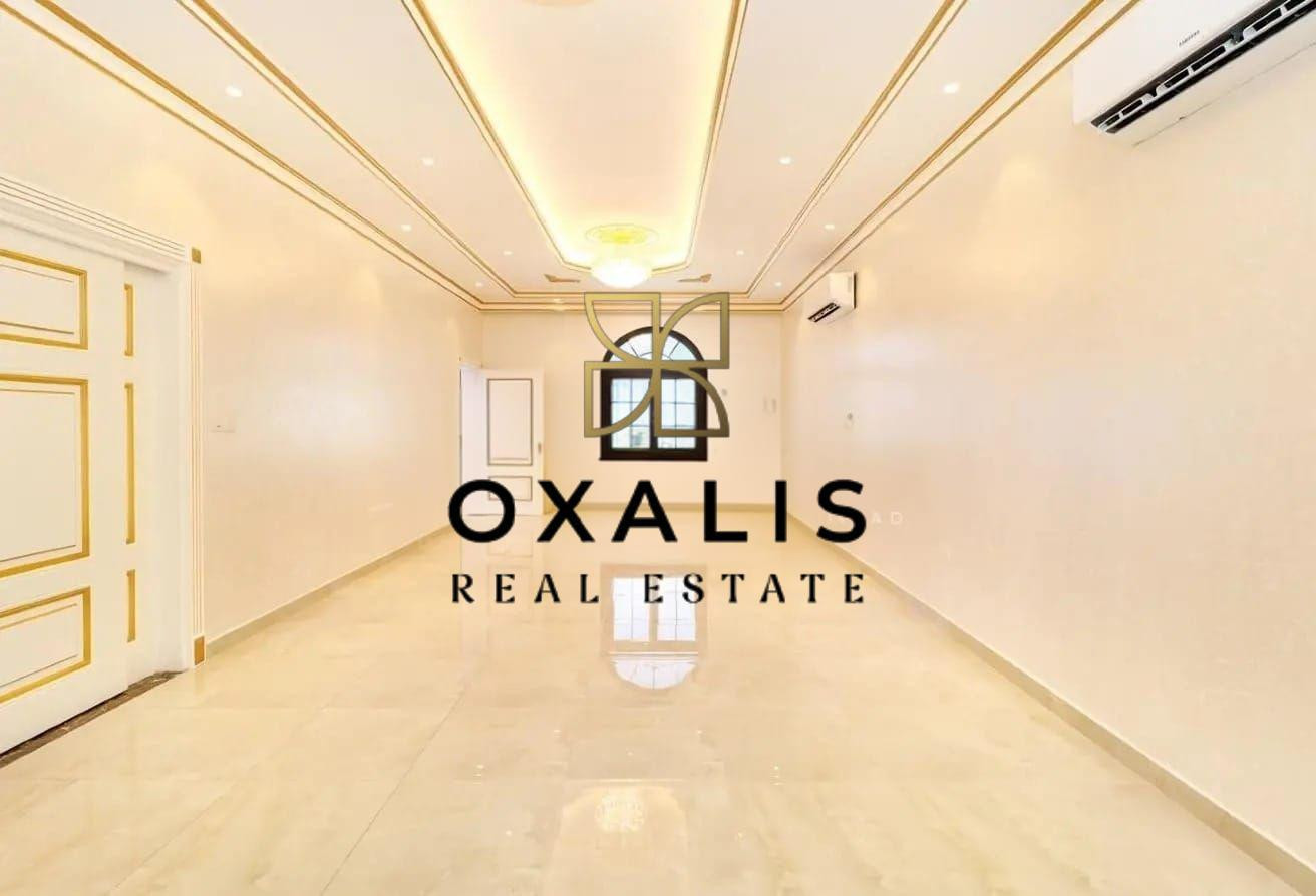 STAND ALONE | LUXURY 8 MASTER BEDROOMS + 2 ROOMS - Apartment in Al Nuaija Street