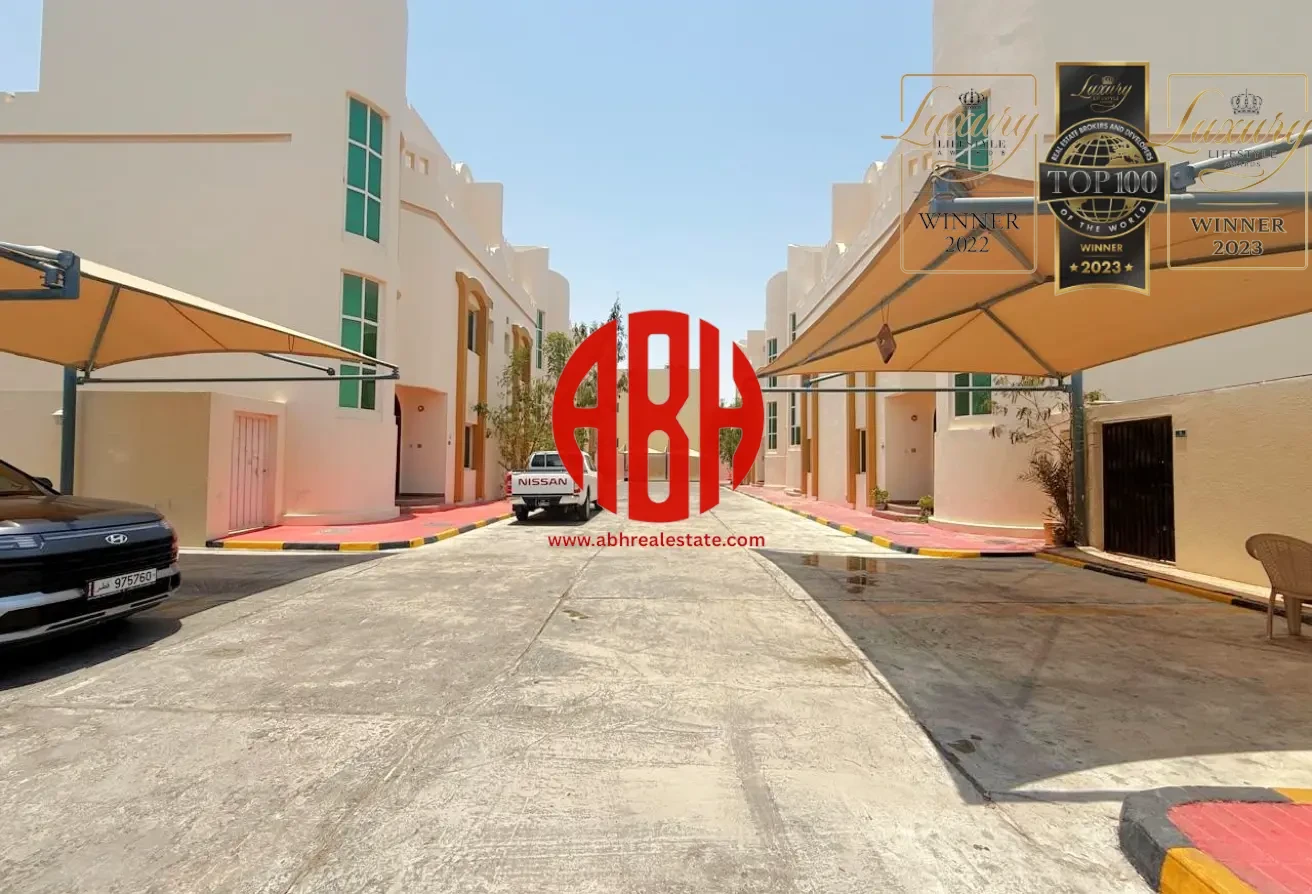 LAST UNIT | STAFF ACCOMMODATION | 5 BEDROOM VILLA - Compound Villa in Ain Khaled