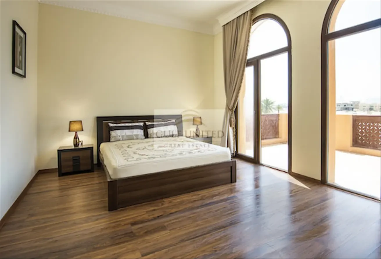 Gorgeous Beach Villa with One Month Free - Compound Villa in West Bay Lagoon