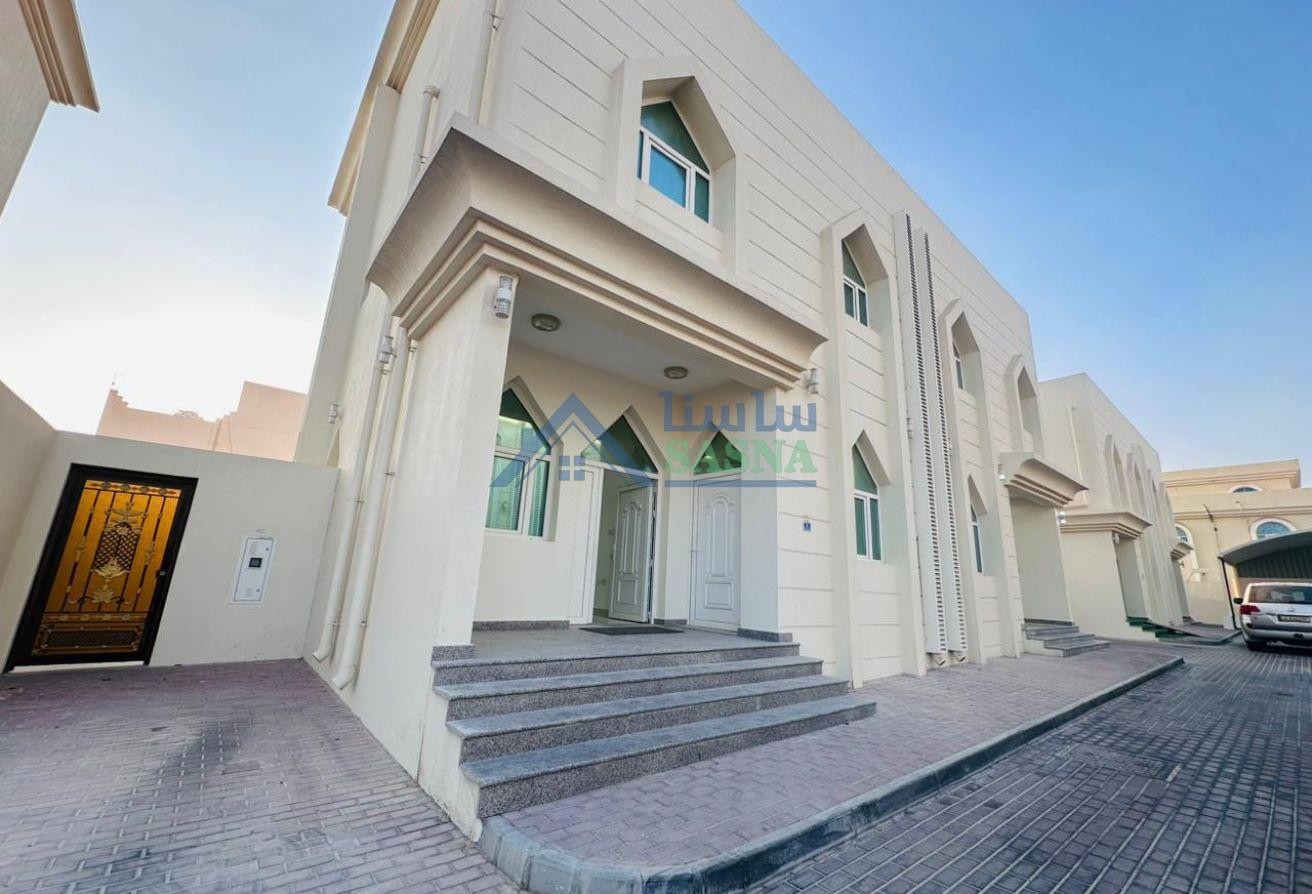 CALM &amp; CLEAN COMPOUND VILLA FOR RENT - BEST PRICE - Villa in Muaither North