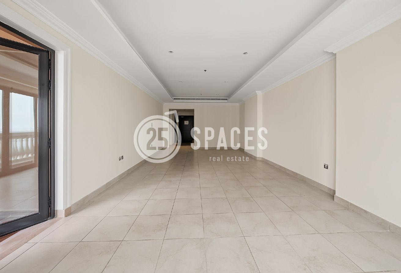 Exclusive 2BR Flat w/ Panoramic Sea & City View