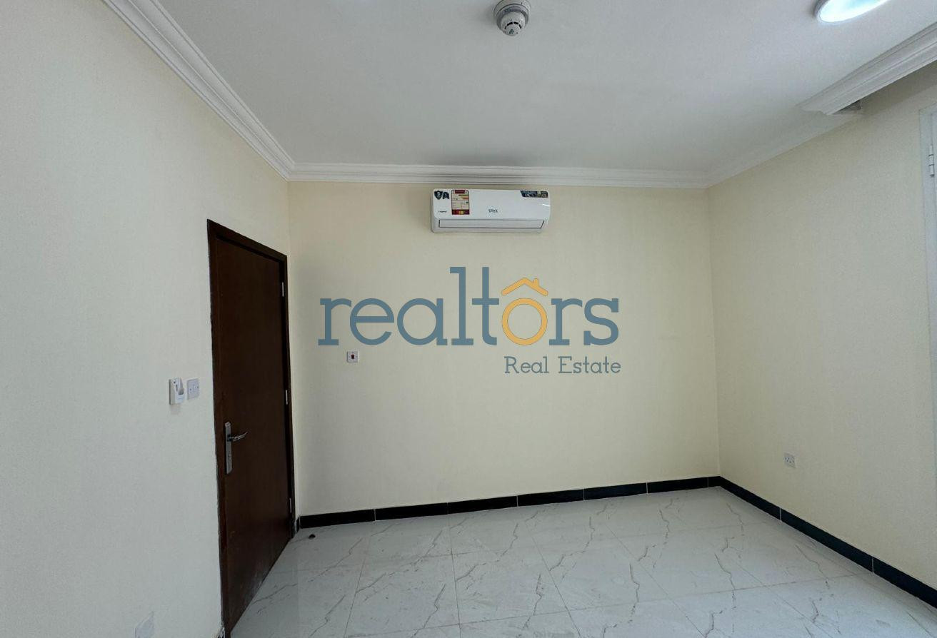 2-Bedroom Apartment | Unfurnished | Mesaimeer - Apartment in Mesaimeer Road