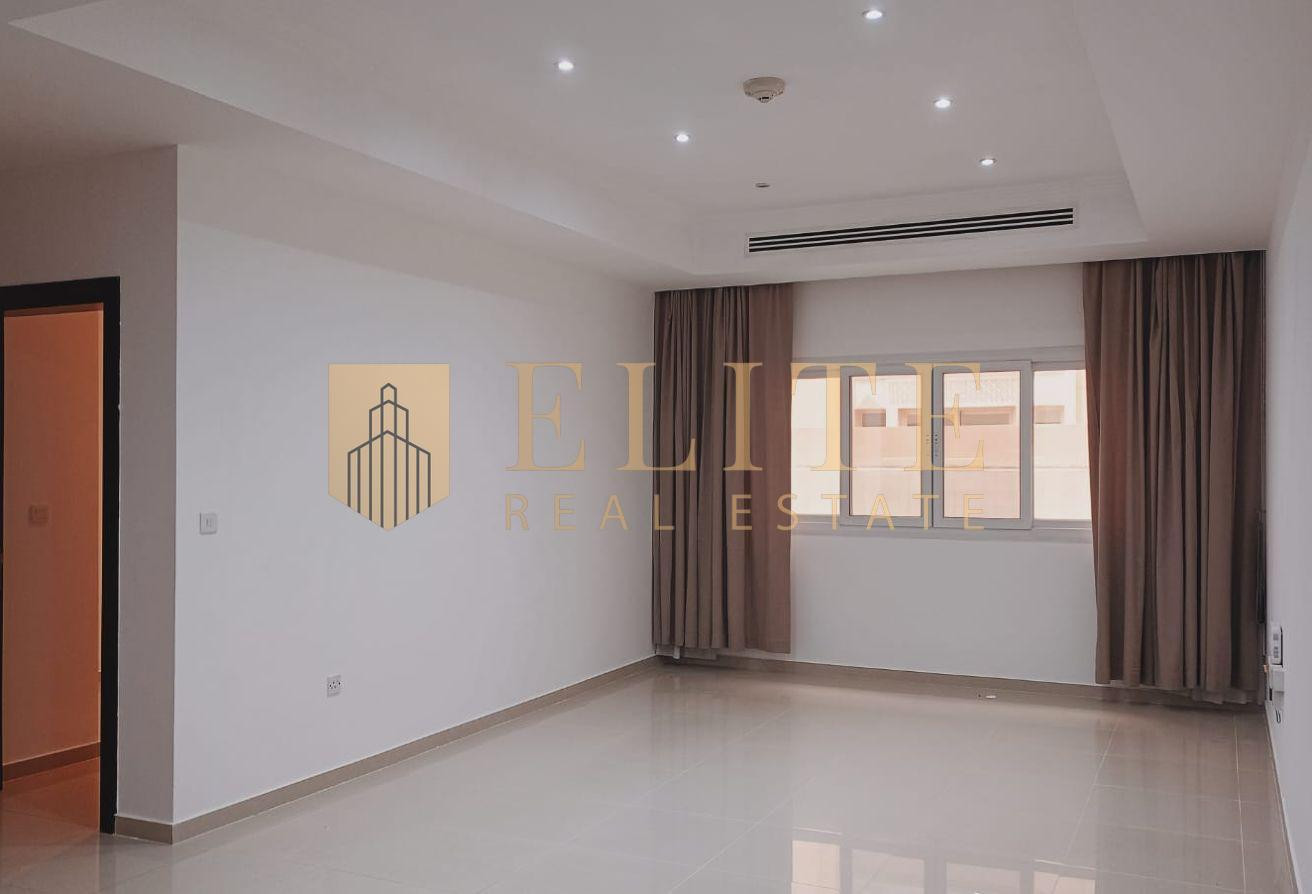 Spacious 2-BR Semi-Furnished Apartment in Al Nasr - Apartment in Al Nasr Street