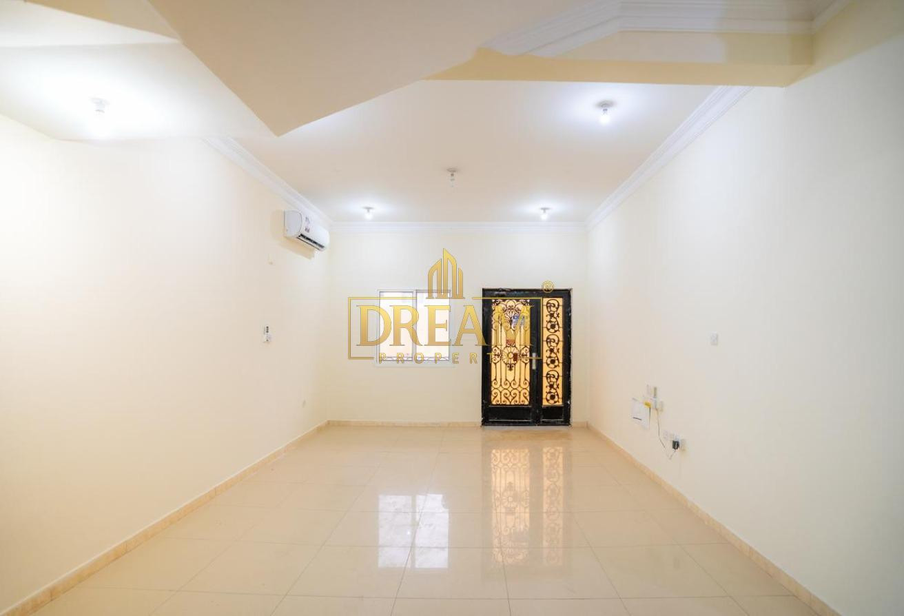 Private Entrance | 7 BHK Villa | Closed Kitchen - Apartment in Al Markhiya Street