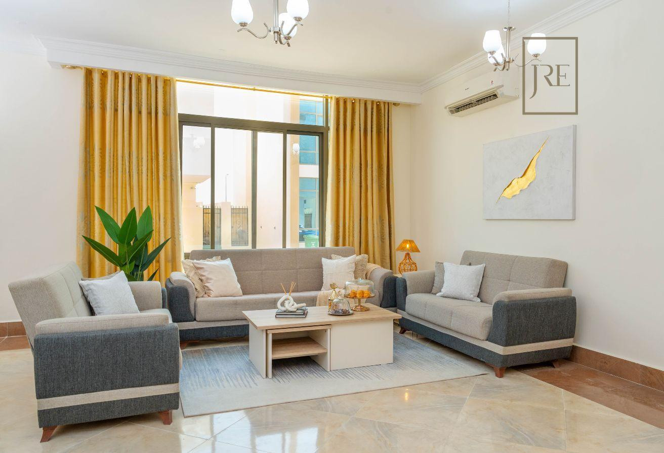 FURNISHED VILLA WITH TITLE DEED QR 1.6M SALE WAKRA - Apartment in Al Wakair