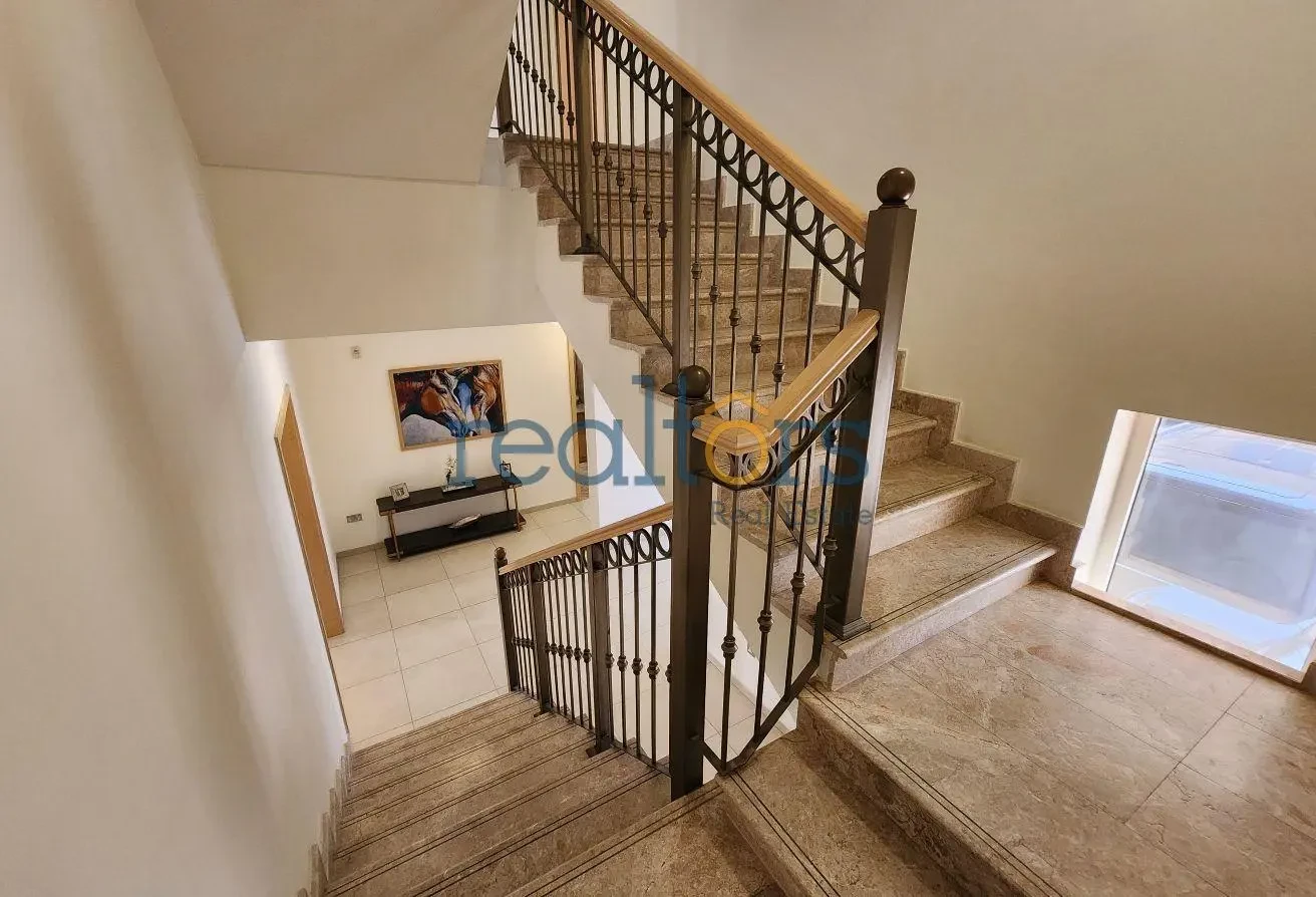 Fully Furnished 3BR Villa Compound with Maids Room - Compound Villa in AlMuraikh