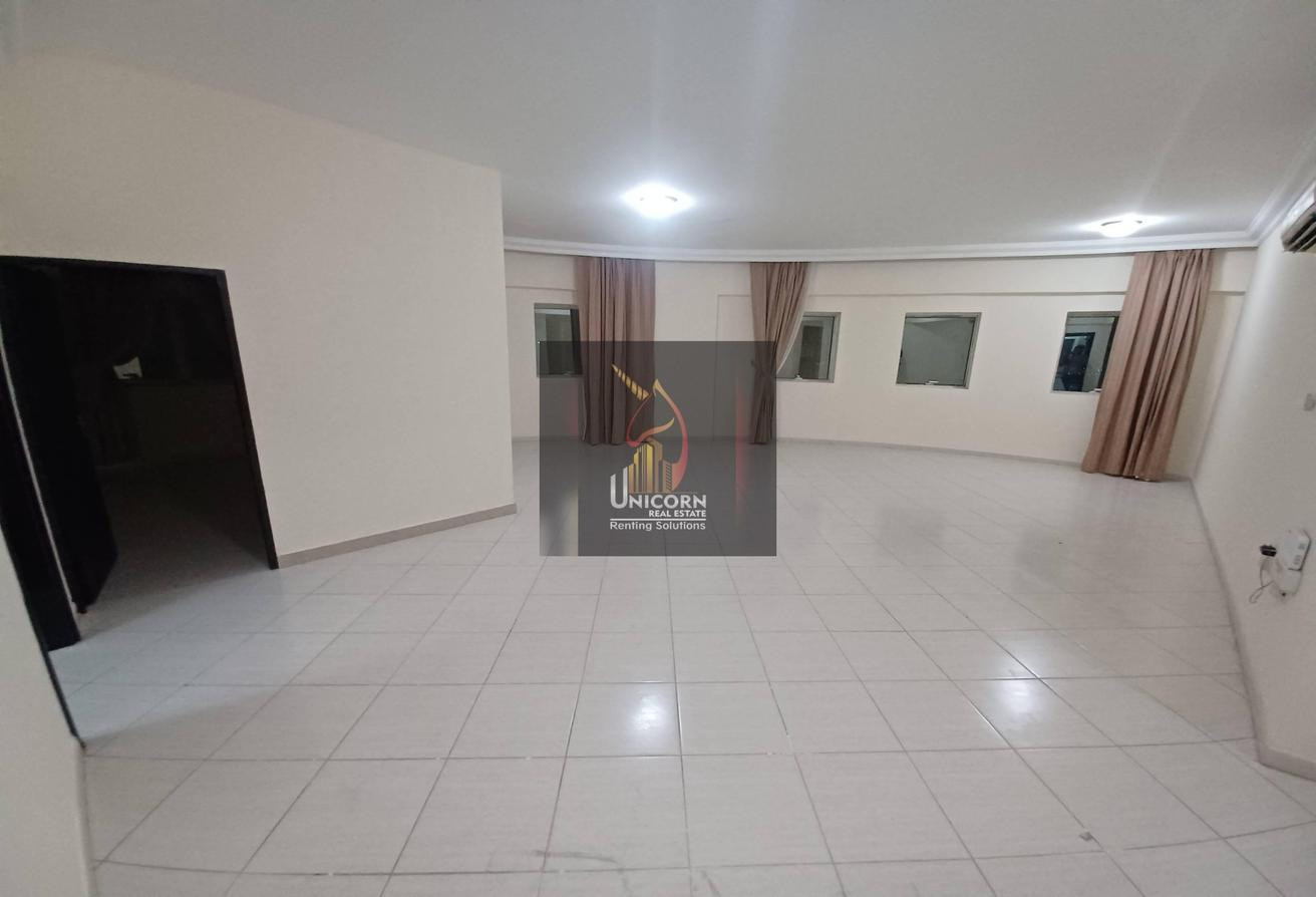 Huge Spaciouse 2- Bedroom | Unfurnished | Pool-Gym - Apartment in Najma Street