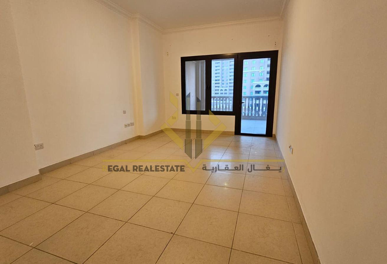 Luxurious 1-Bedroom Apartment in Porto Arabia with
