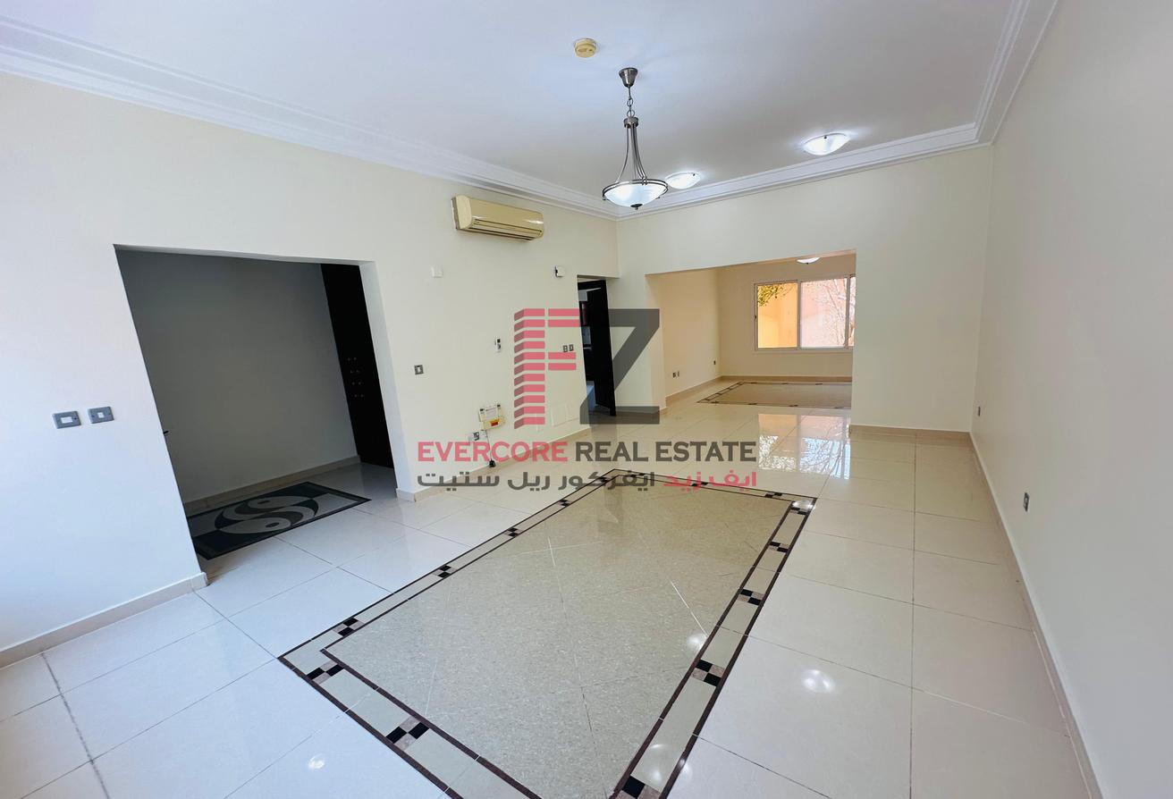 3 Bed villa | 7500 | Pool | Al Wakra | Compound - Compound Villa in Mesaieed Road