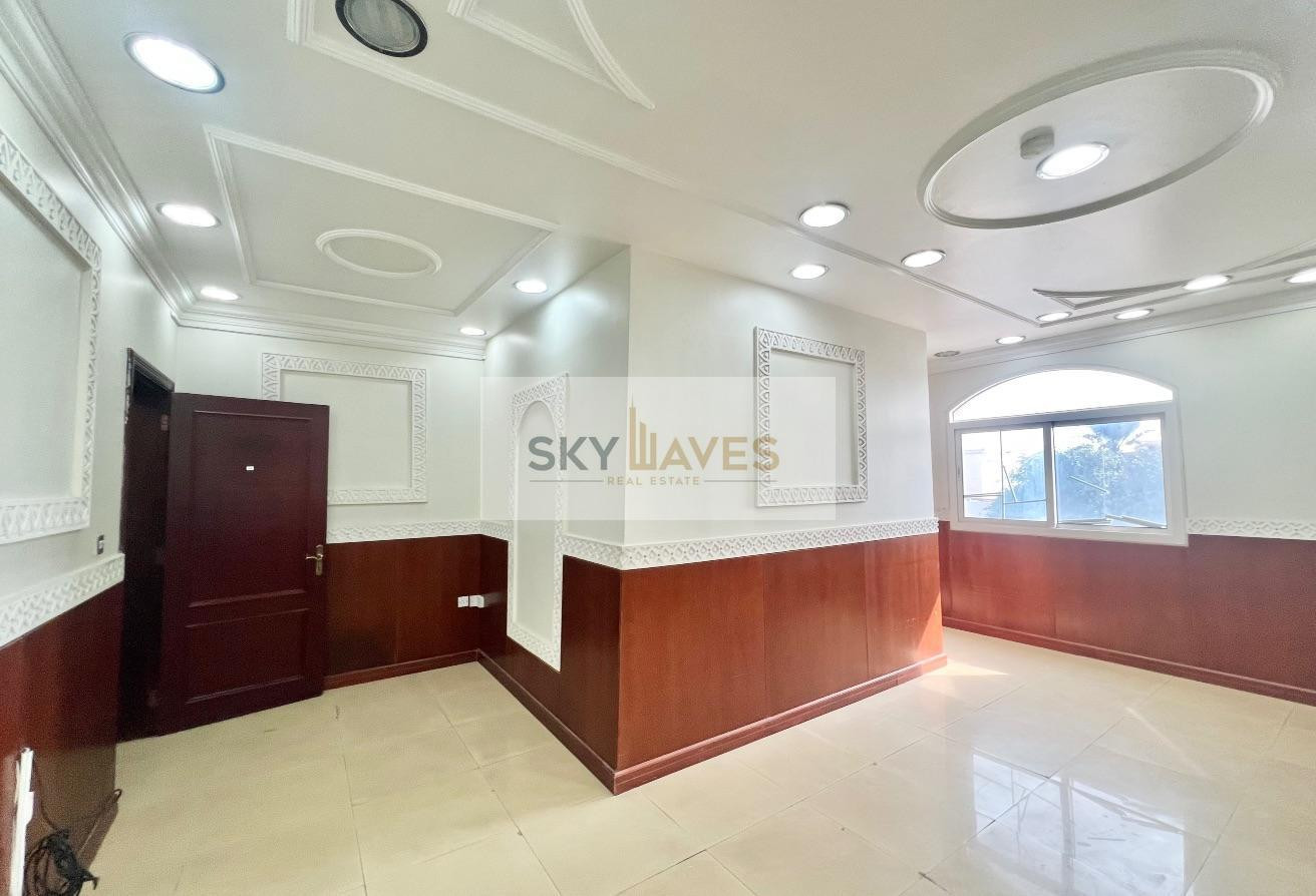 10 ROOMS COMMERCIAL VILLA AVAILABLE IN MAMOURA - Villa in Al Mansoura