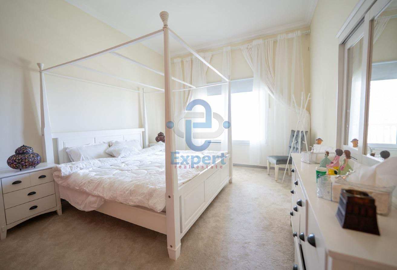 1BHK w/ Spacious Terrace | Luxury Furnished Pearl - Apartment in East Porto Drive