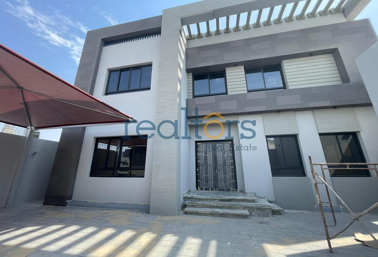 Standalone Brand-New Villa 7 Bed | Lift | Majlis - Apartment in Al Kheesa