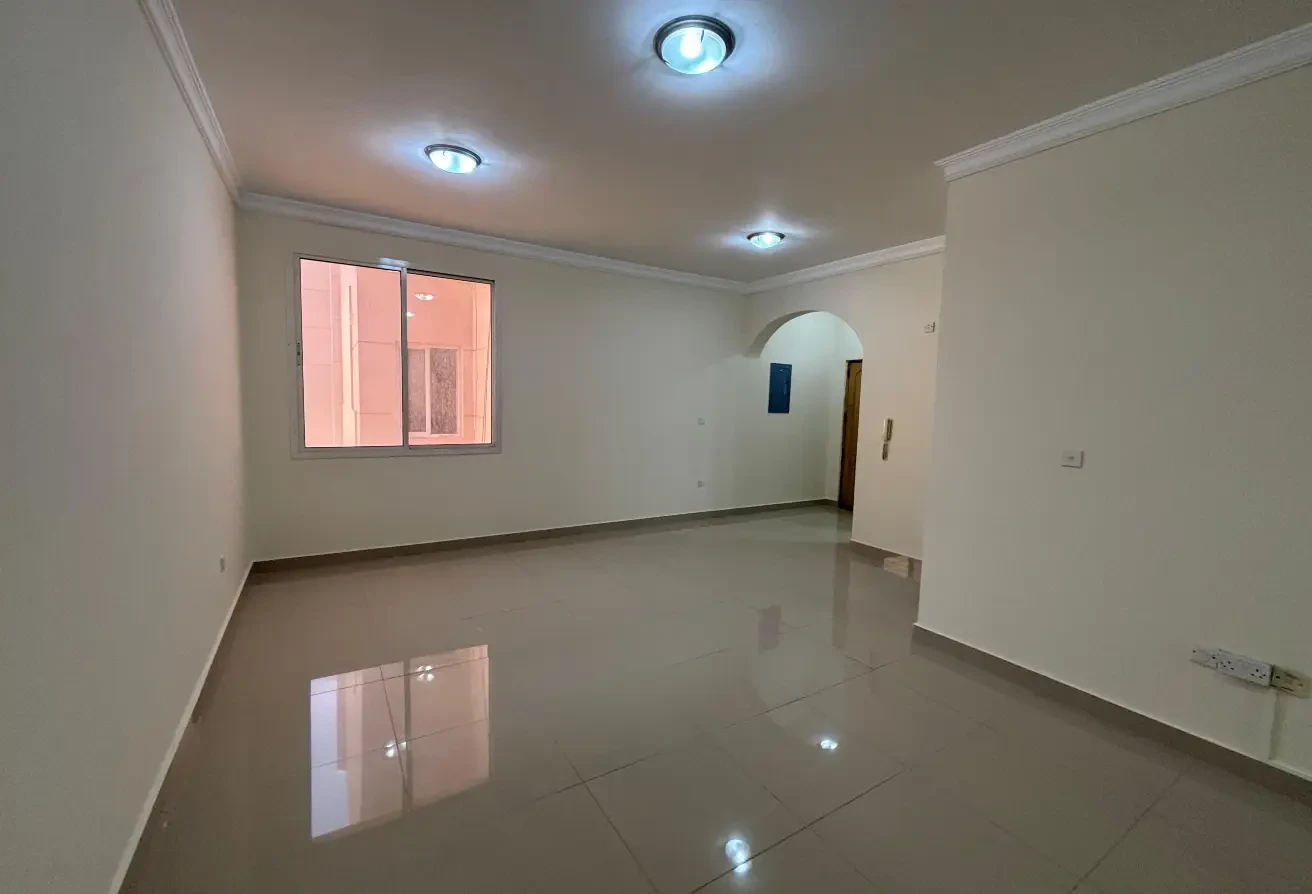 Deluxe 2 bedroom apartment. No commission. - Apartment in Najma