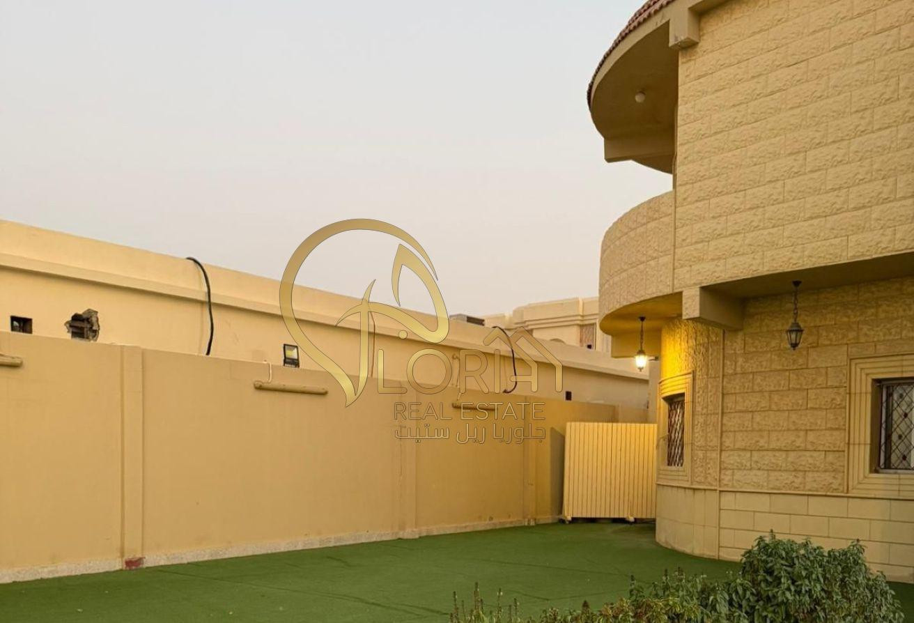 House for Sale in Al Aziziyah | Prime Location - Villa in Al Aziziyah