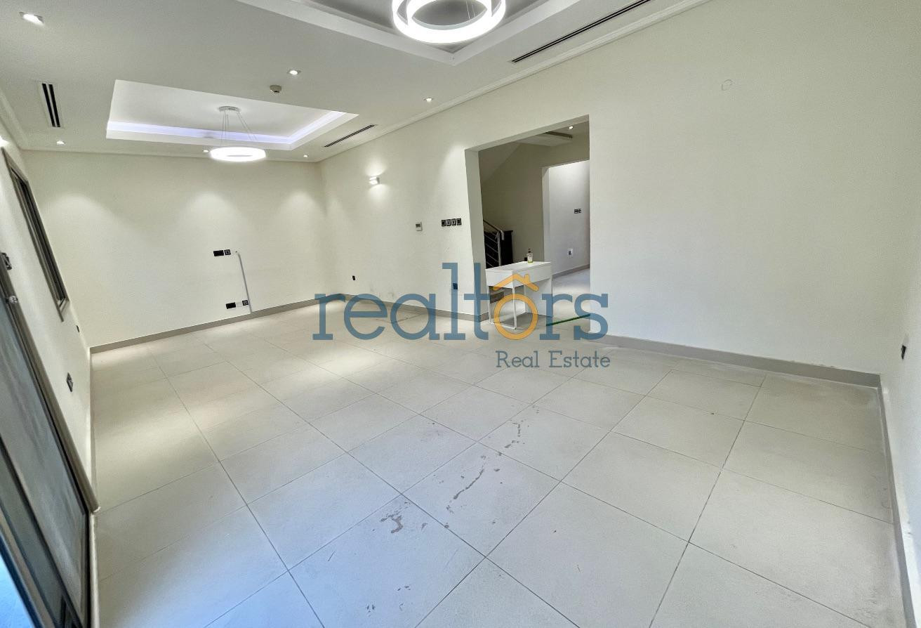 Marvelous 3BR + Maid Villa | Compound | Al Messila - Compound Villa in Al Messila