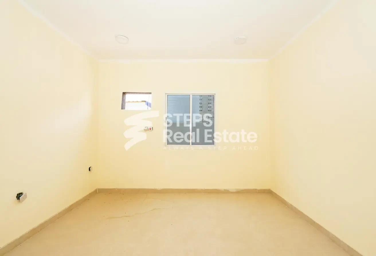 Brand New Building for Labor Accommodation - Labor Camp in East Industrial Street