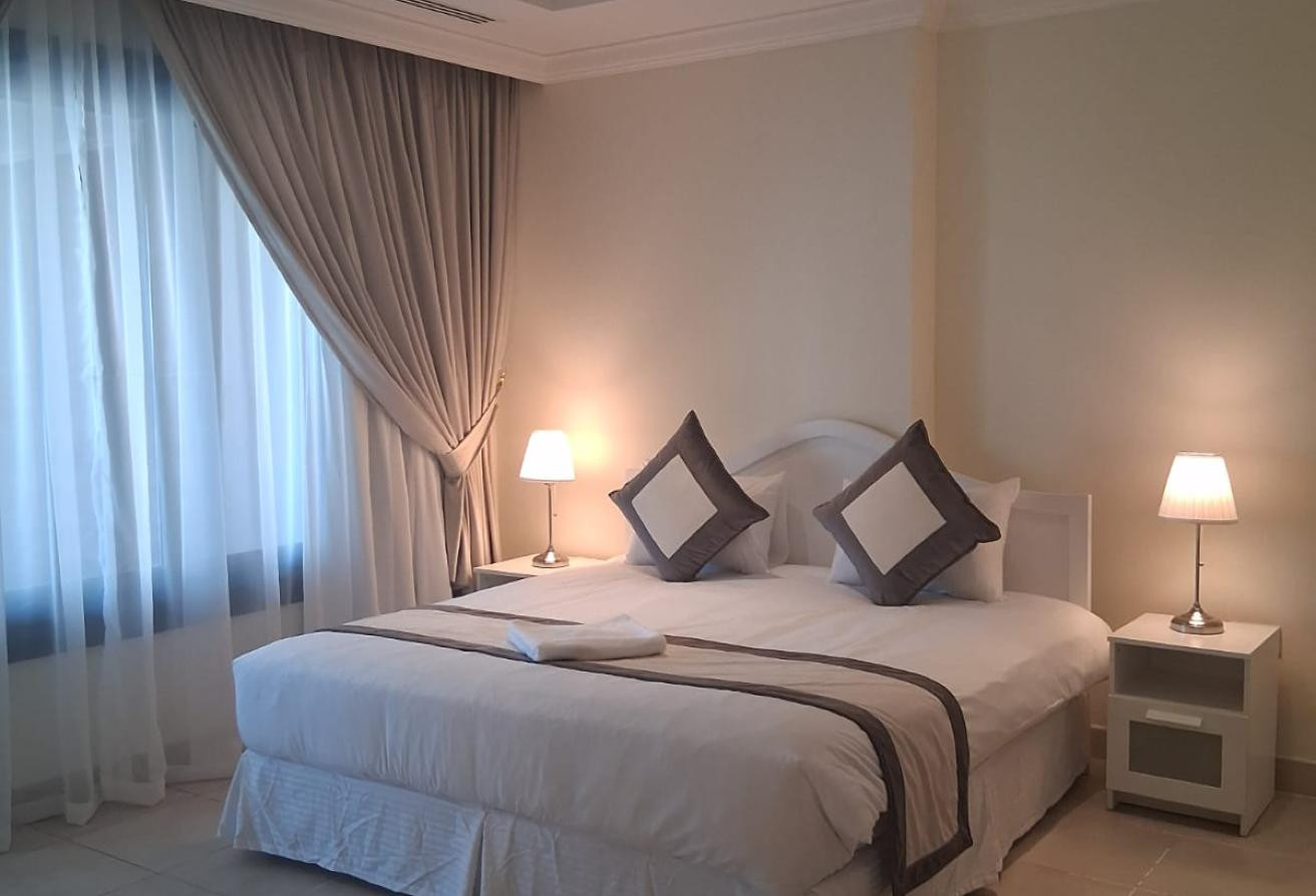 FF 2BHK ! Marina View ! Short and Long Term - Apartment in Tower 7 (Ferrari Tower)