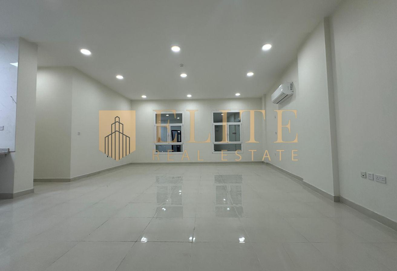 Luxurious Brand New 3-Br Apartment in Al Waab - Apartment in Janayin Al Waab