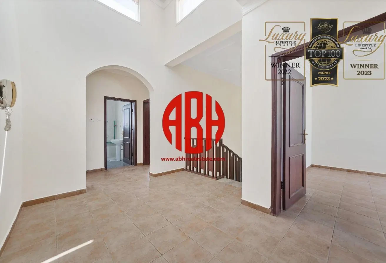 MODERN 5-BDR VILLA | GATED COMMUNITY | PRIME SPOT - Villa in Al Hadara Street
