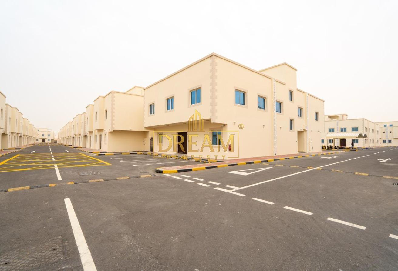 Brand New Elegant 6 Bedroom Villa in Al Kheesa - Villa in Al Keesa Gate