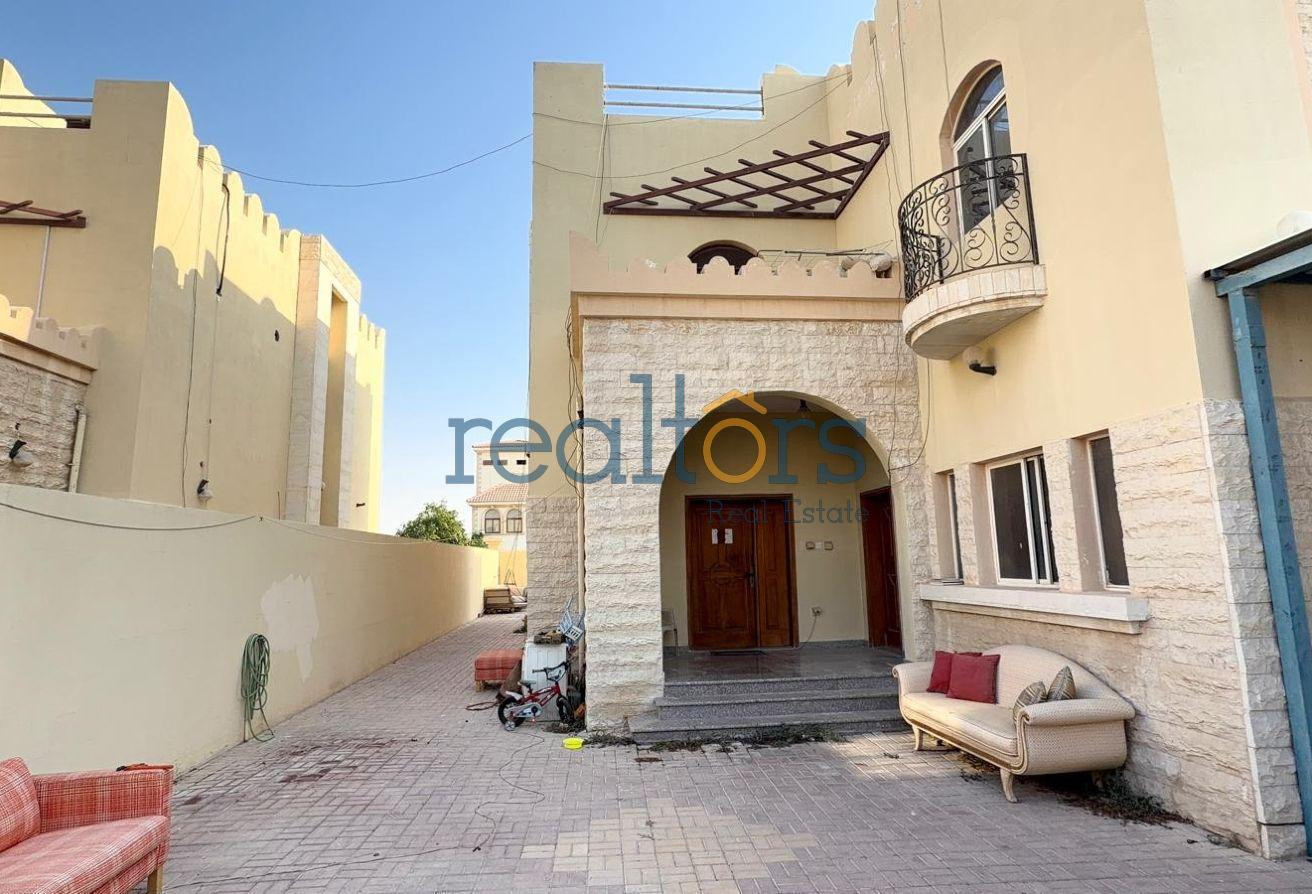 2 Villas for Sale – Excellent Location Muraikh - Villa in AlMuraikh