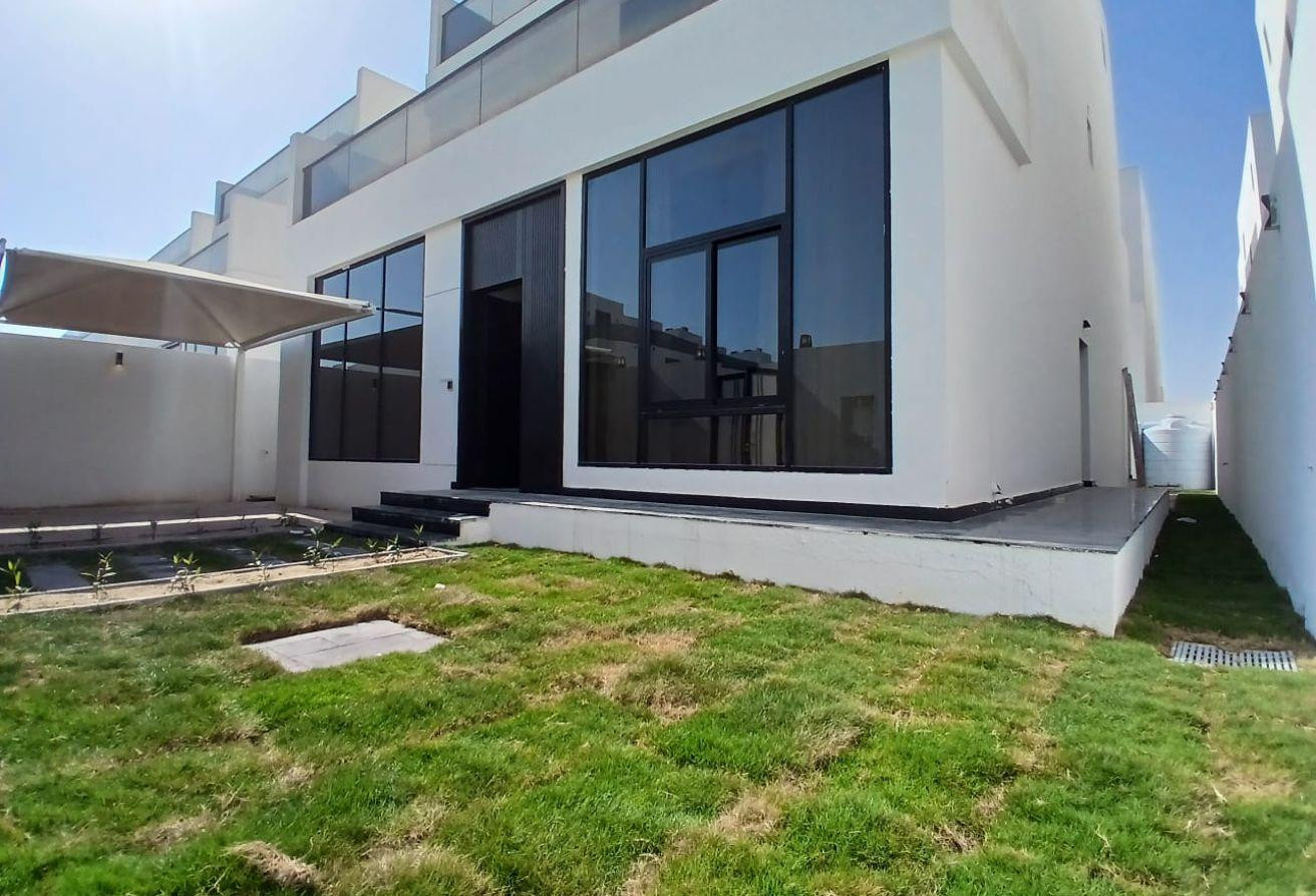 Spacious villa fully furnished for rent/ 7 bedroom - Villa in Al Thumama