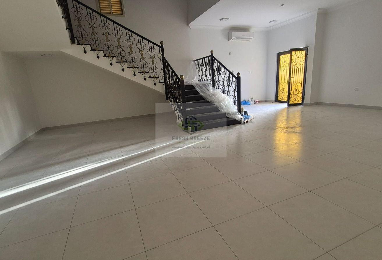 Un-Furnished 5BHK Stand Alone Villa In Thumama. - Villa in Al Thumama