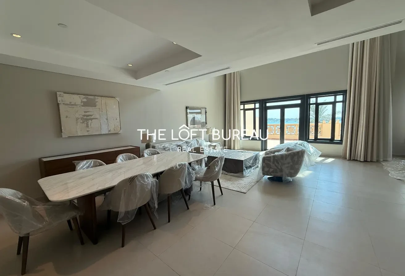 Charming! 4BHK Plus Maid Townhouse Marina View - Townhouse in Doha