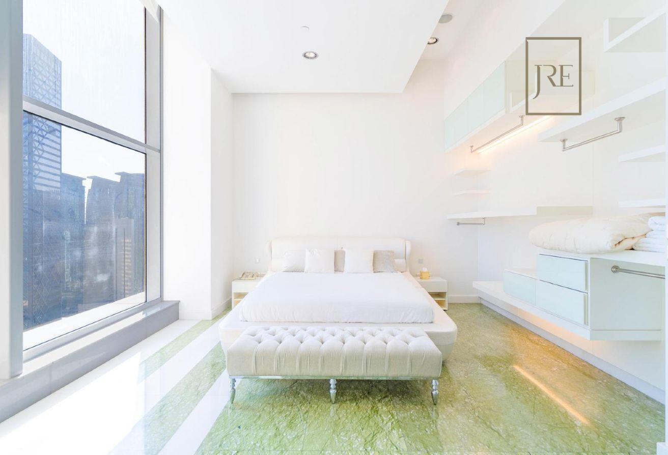 Modern Masterpiece Penthouse - Panoramic Sea View - Penthouse in West Bay