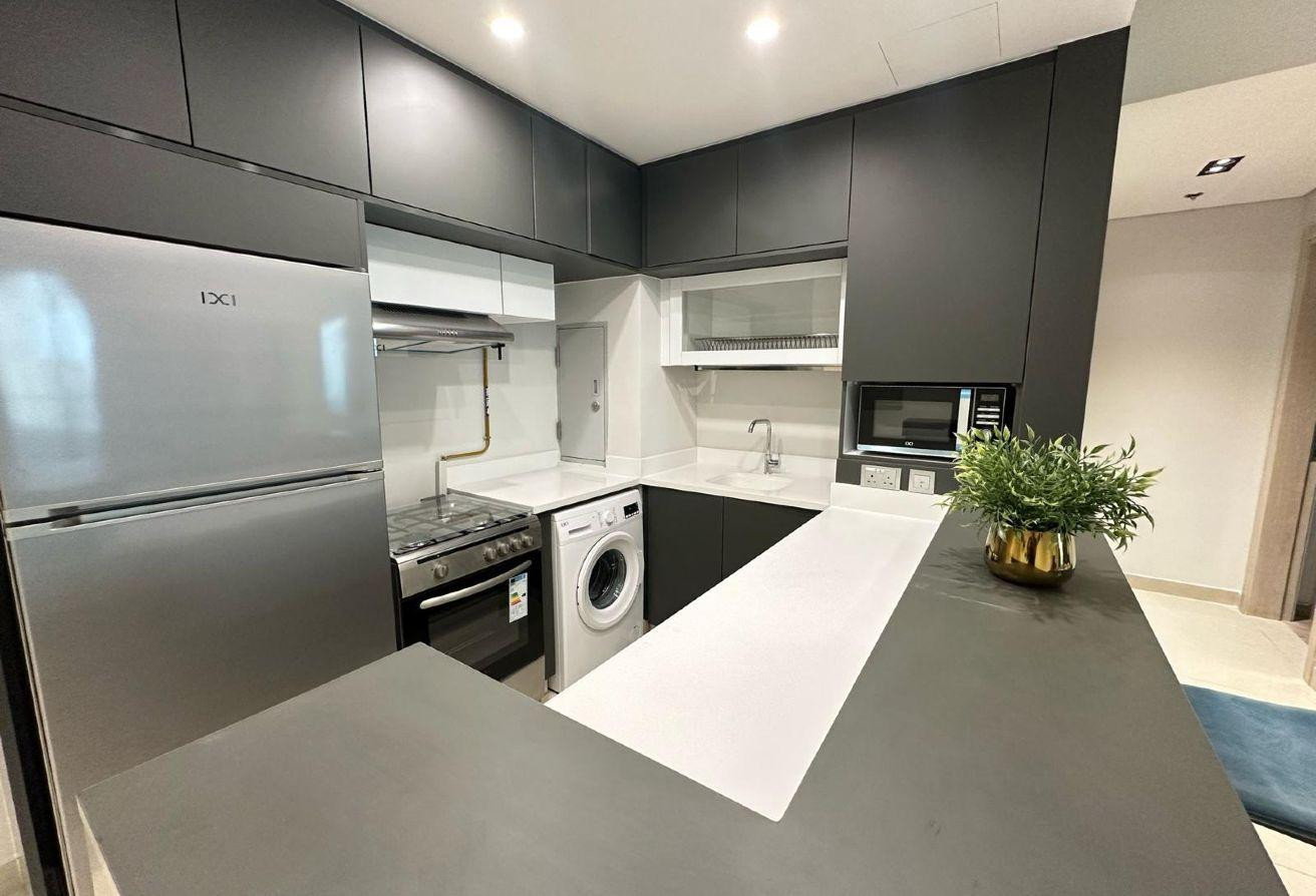 Spacious 1Bedroom - Furnished - Marina View