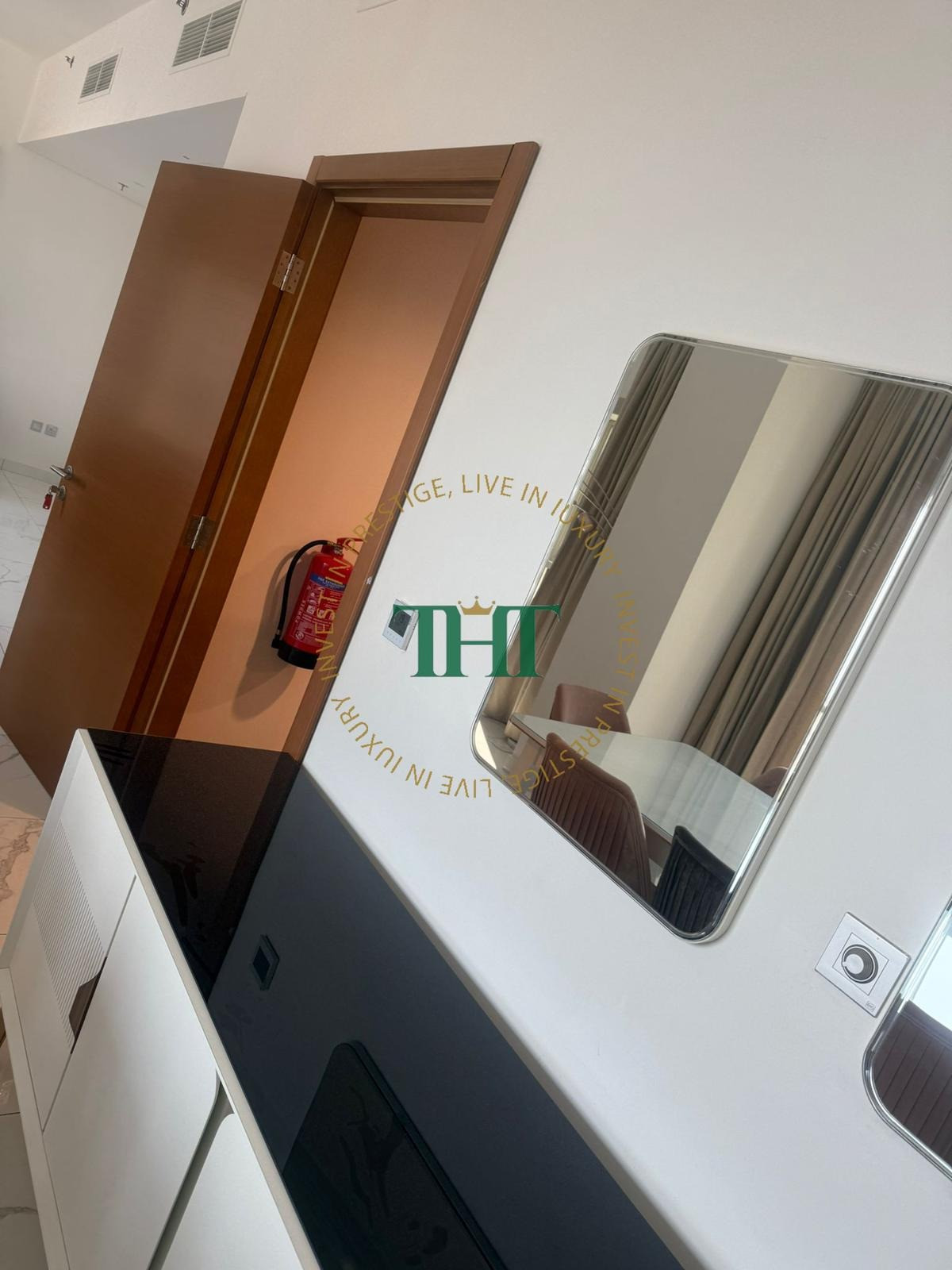 Luxurious | 3BHK | FF | Sea View | With Balcony - Apartment in West Bay Lagoon