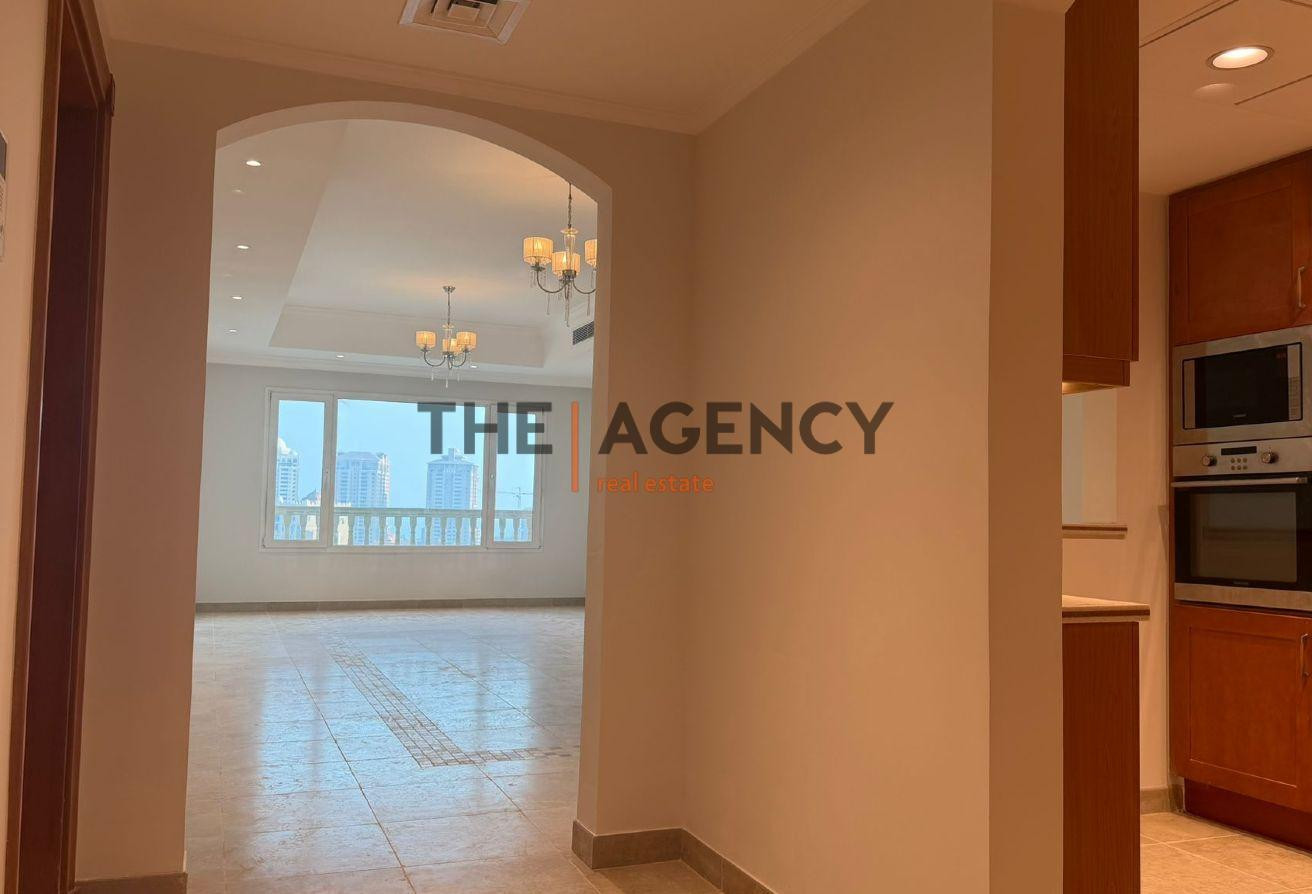 Full marina view 2 bedroom in P Aribia - Apartment in Two Porto Arabia