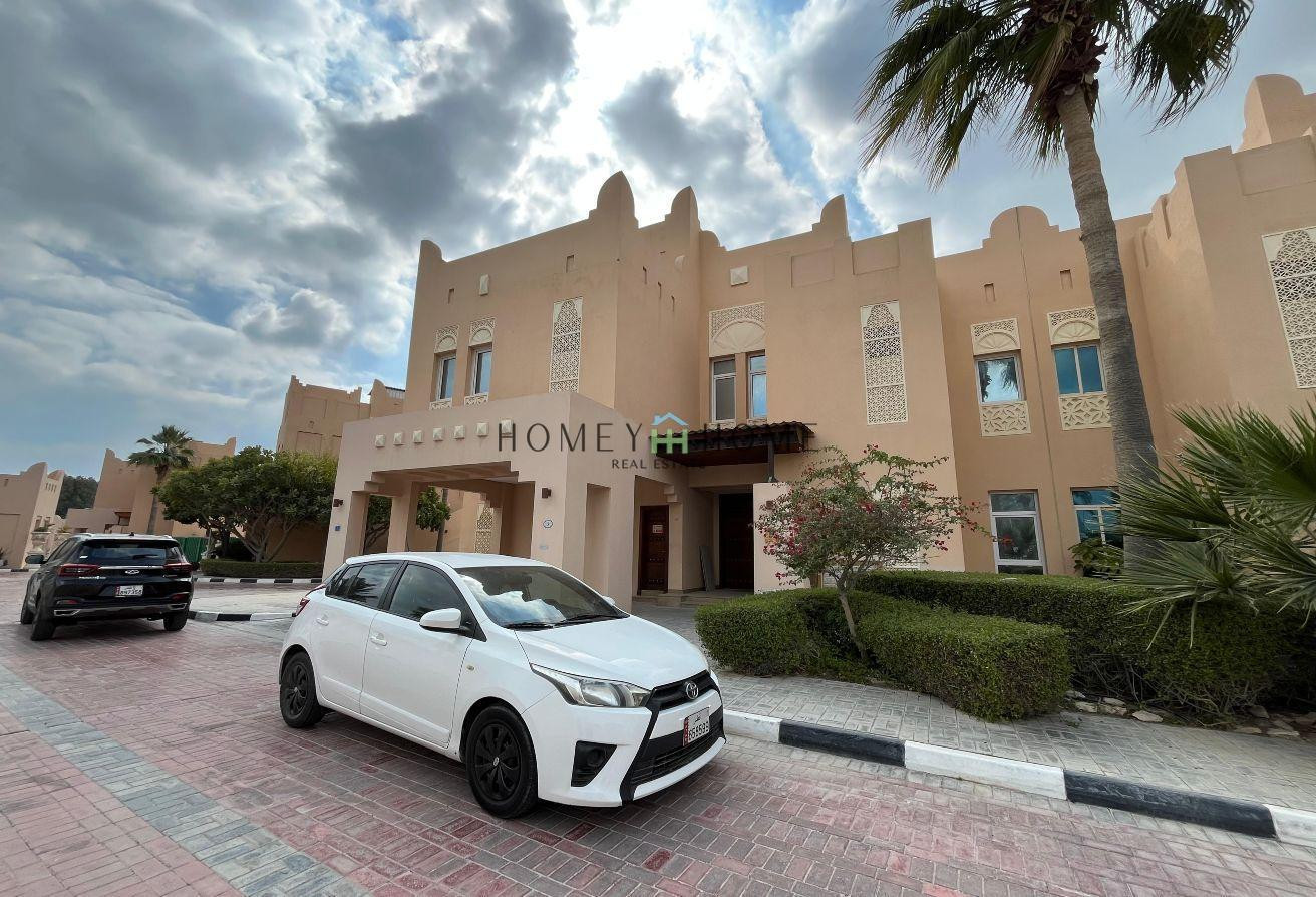 Luxurious Villa 4 Bedroom Villa & Private Beach