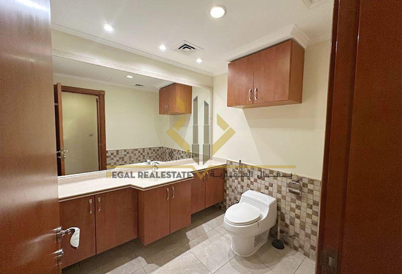 Luxury 1-Bedroom Apartment for Sale | Porto Arabia - Apartment in West Porto Drive