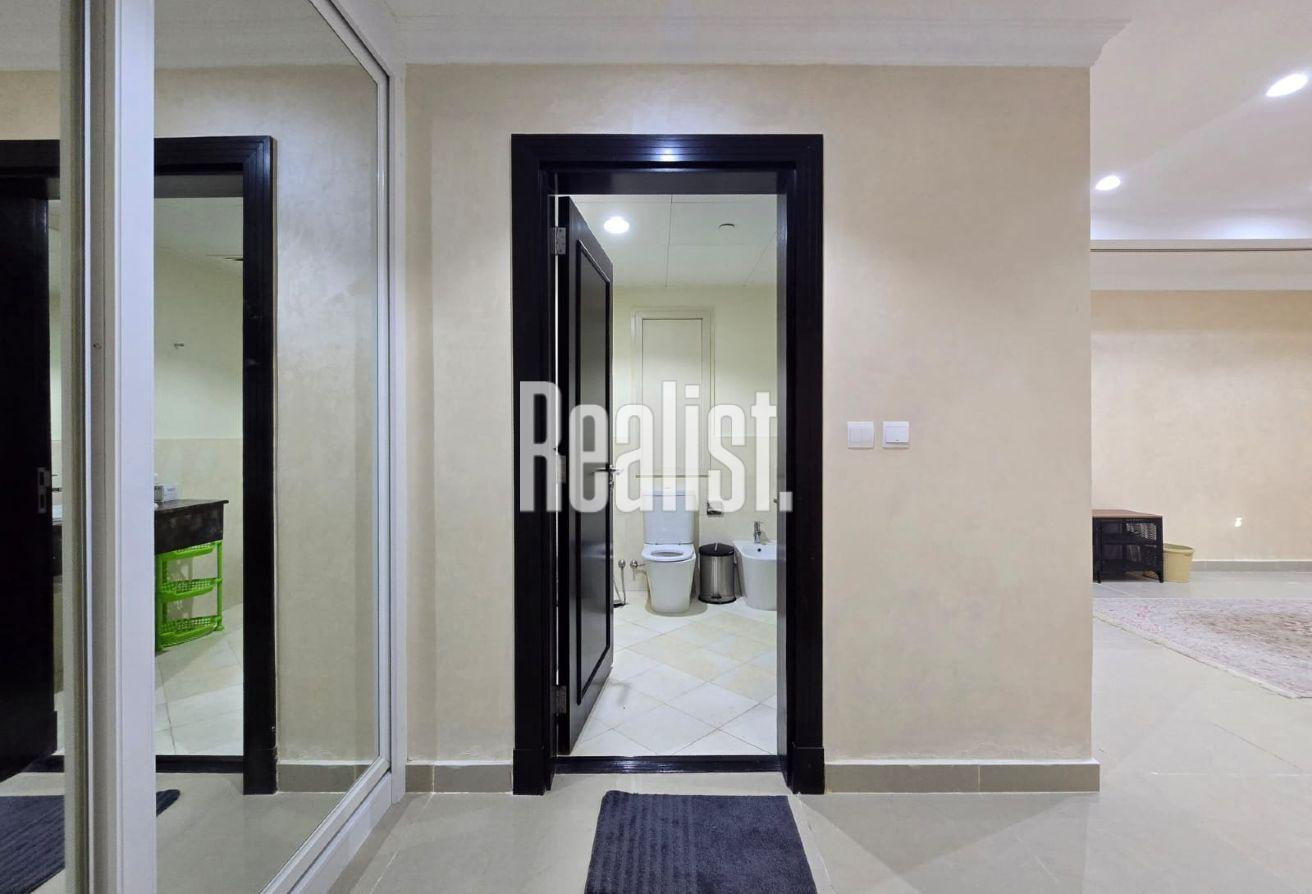 TITLE DEED | 3+MAID APARTMENT MARINA VIEW IN PORTO