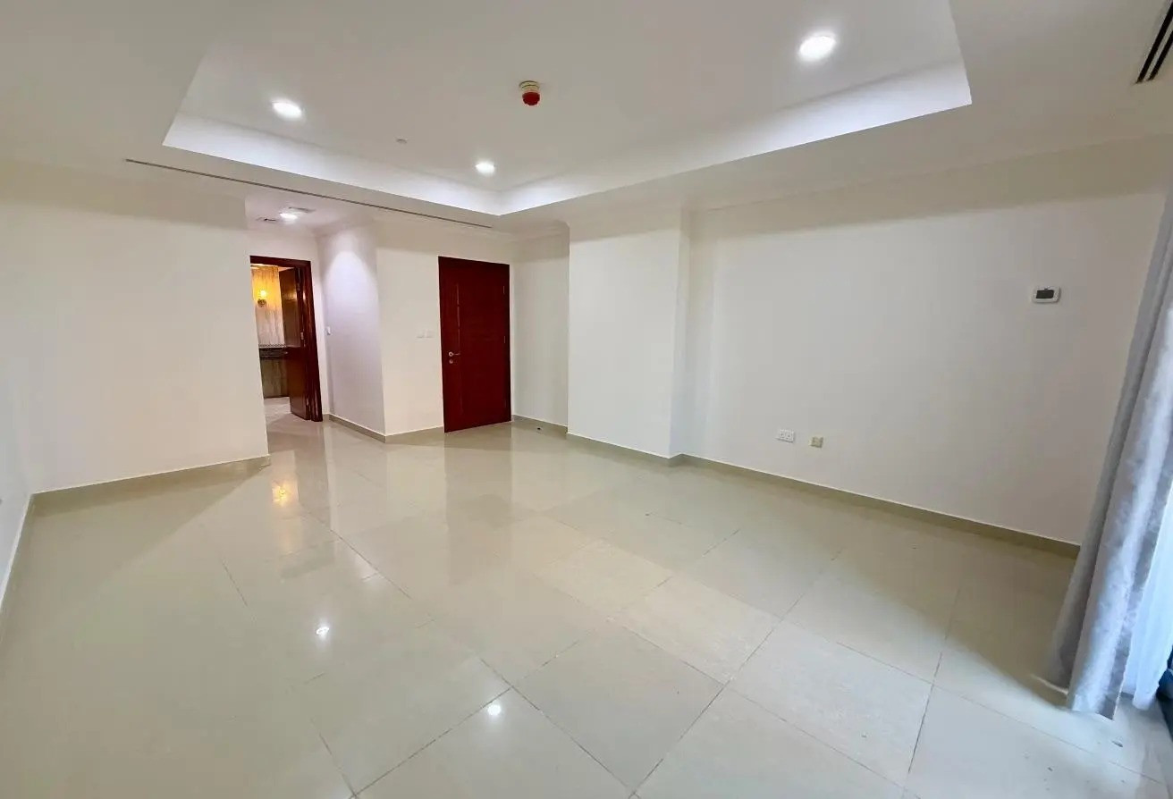 Prime Apartment with 2 view | Huge Balcony | Store