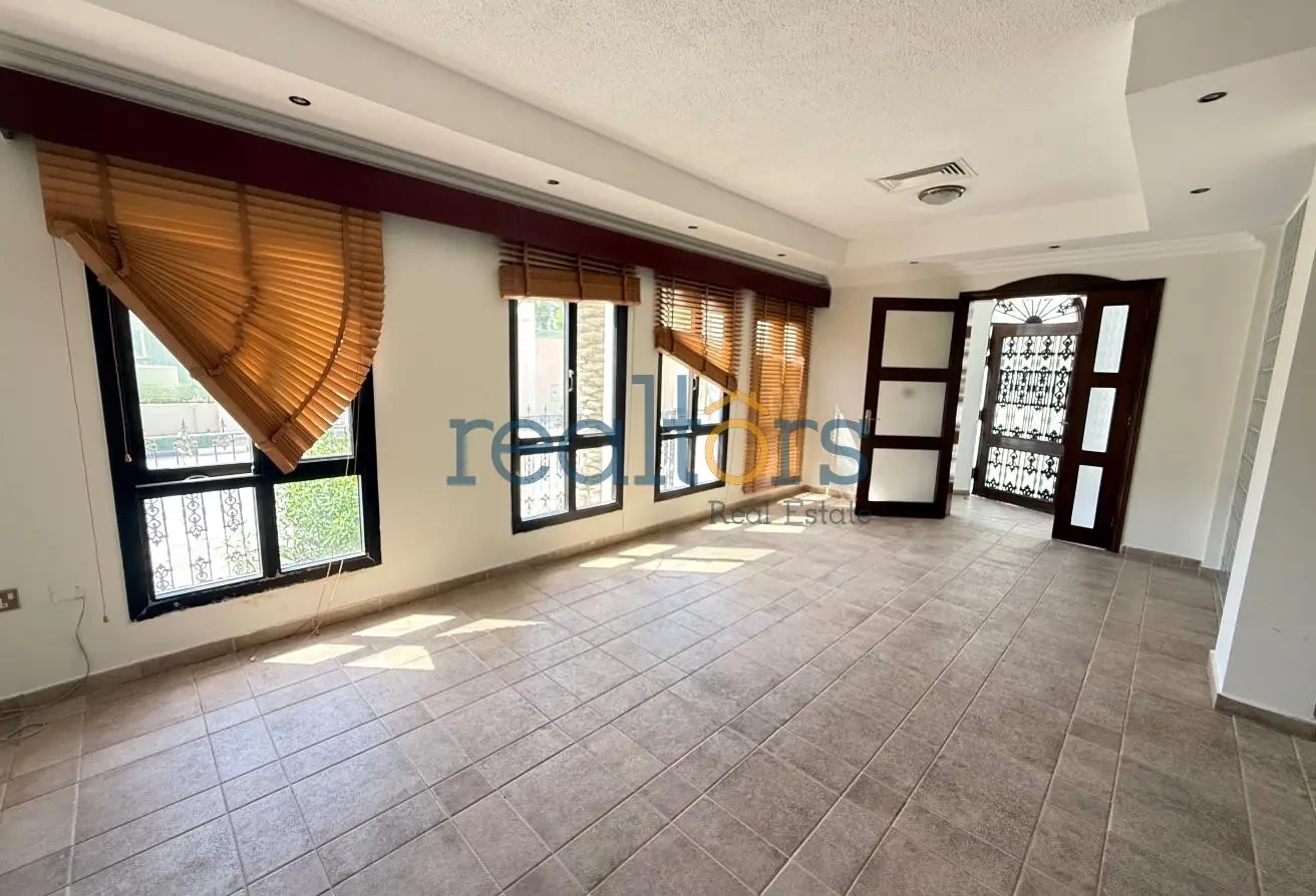 Fabulous 4BR + Maid Villa Compound | No Commission - Compound Villa in Bin Omran