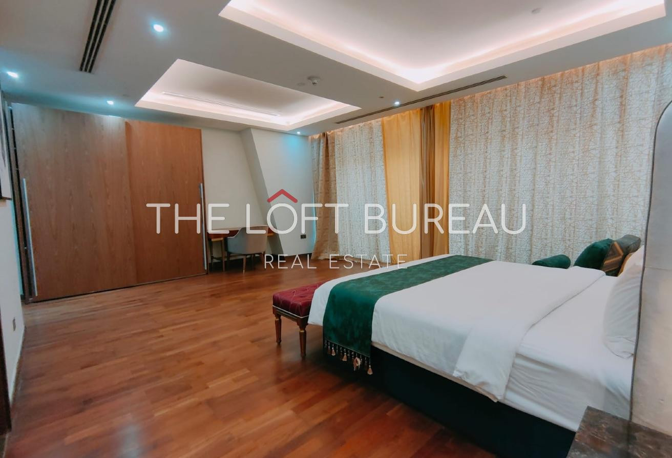 Ultra-Spacious 4-Bedroom Penthouse For Rent - Penthouse in Waterfront West Villas