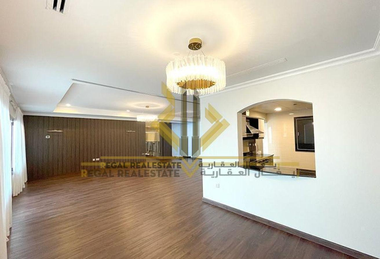 3+maid For Sale in Porto Arabia INC Gym and Pool - Apartment in West Porto Drive