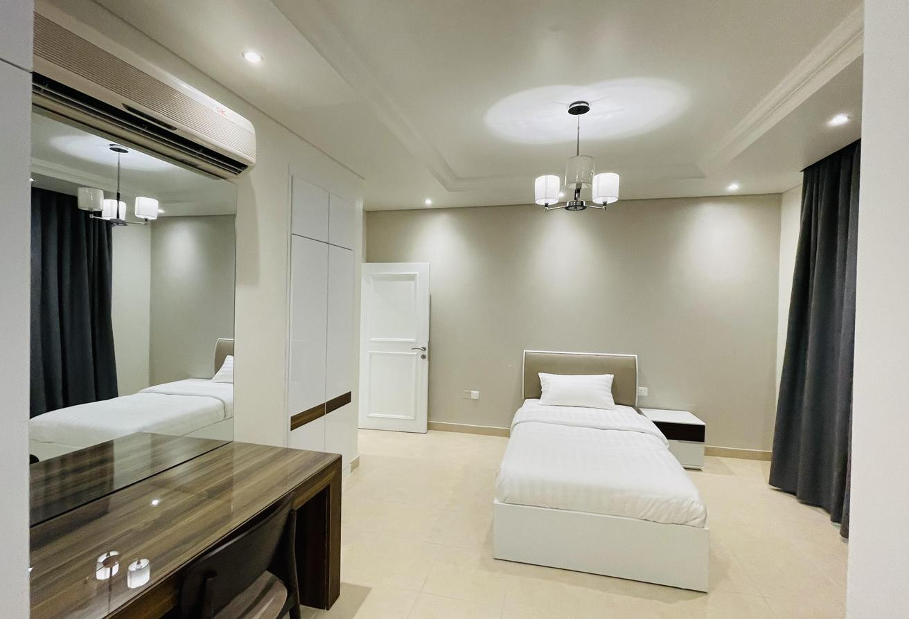 STUNNING 3 BHK | ALL BILLS INCLUDED | 1 MONTH FREE - Apartment in Al Jazeera Street