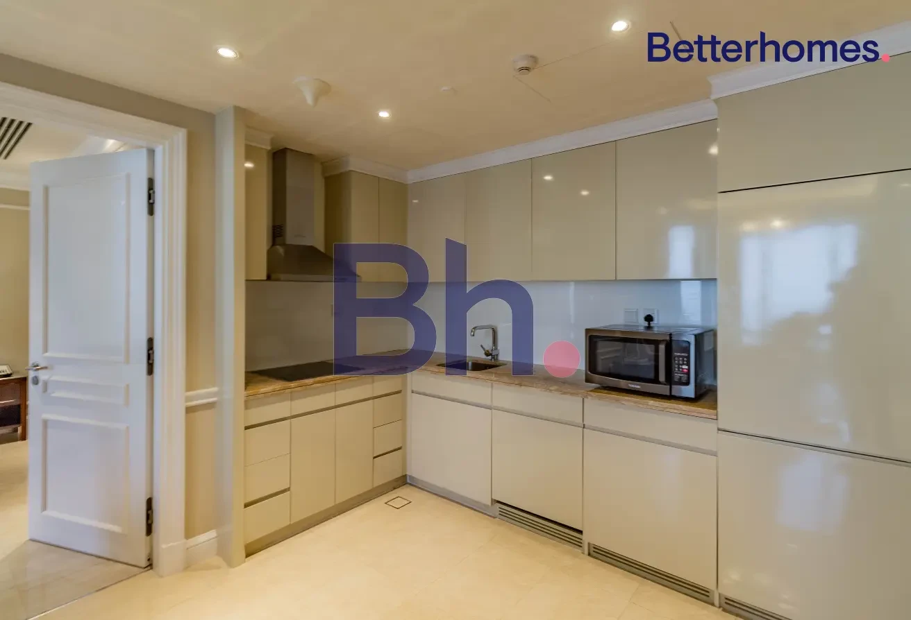 LUXURY 1 BEDROOM | PRIME WEST BAY LOCATION - Apartment in West Porto Drive
