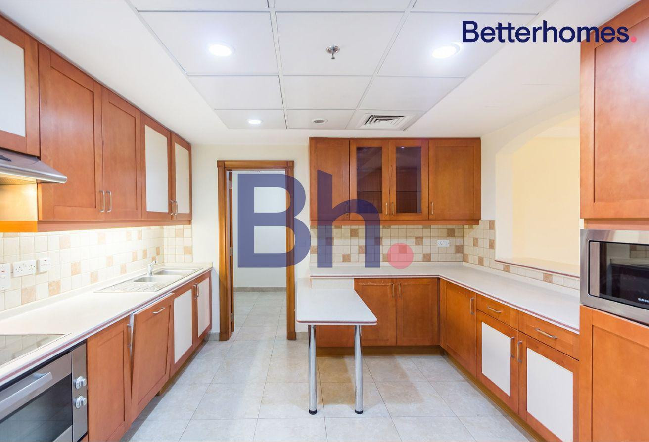SPACIOUS | 3 BEDROOMS | MAID ROOM |PORTO ARABIA
